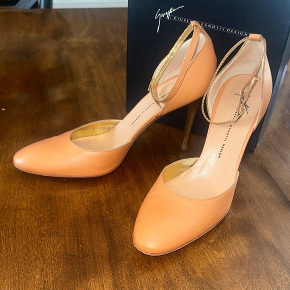 Giuseppe Zanotti Shoes - Giuseppe Zanotti Peach Heels